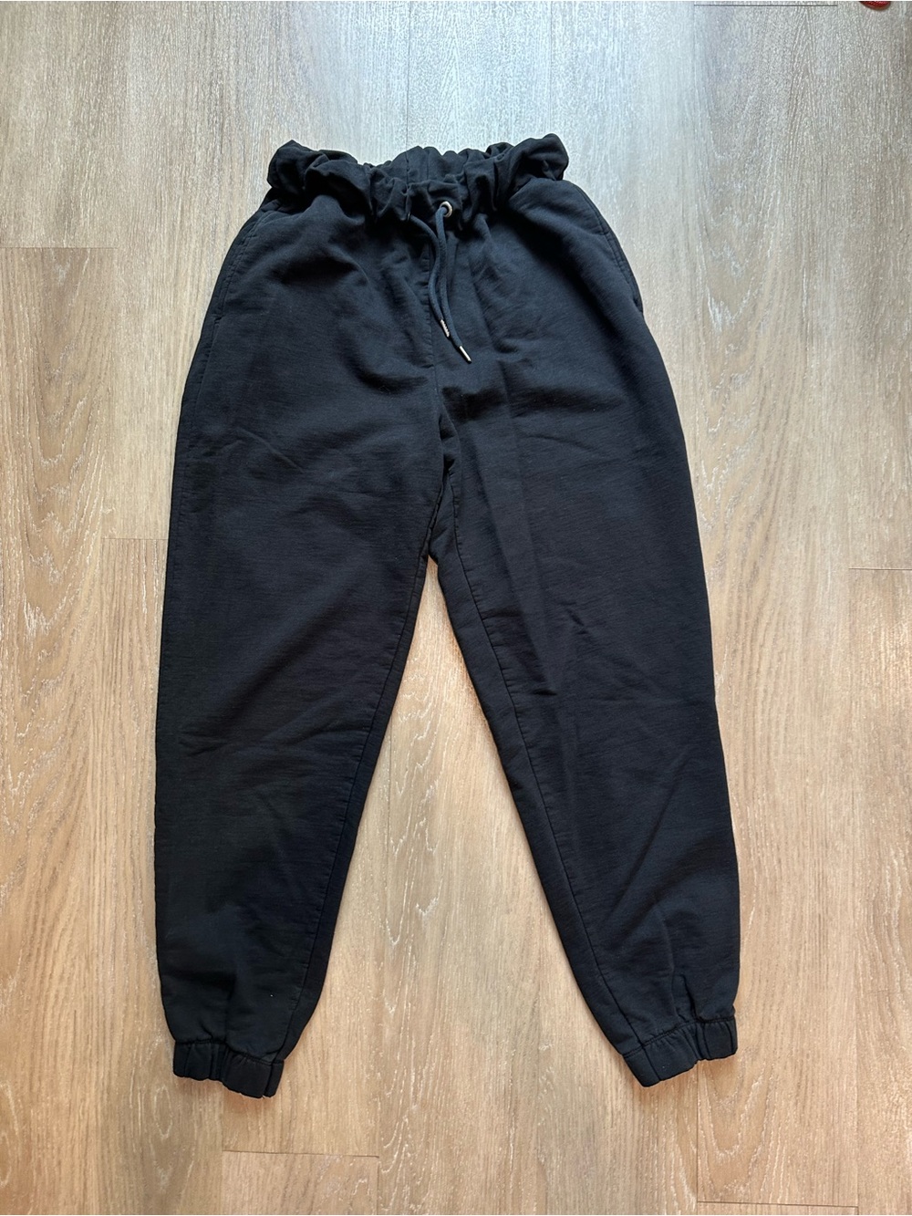 ASOS DESIGN Black Paperbag Waist Joggers Size 6